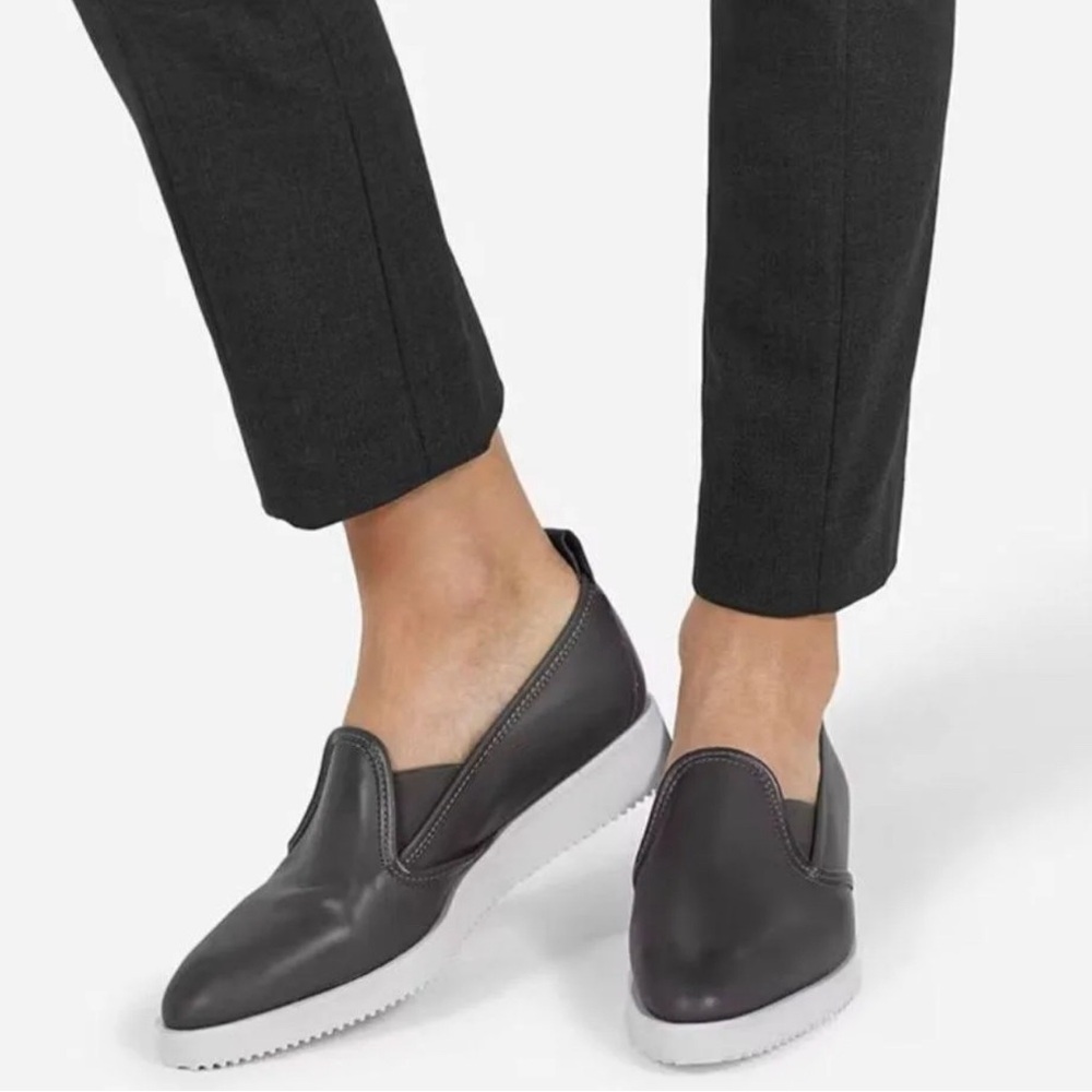NWOT EVERLANE Women’s ITALY🇮🇹MADE The Leather Street Shoes Flats Grey Size 7.5
